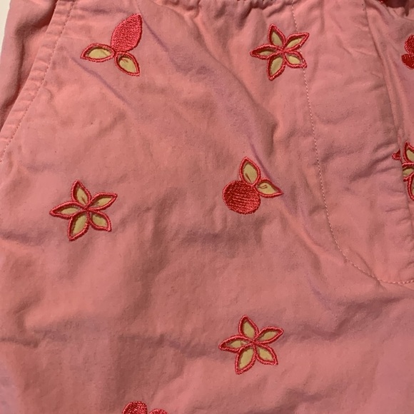 Gently Loved Lily Pulitzer Girls Embroidered Cherry Pant - Picture 2 of 6